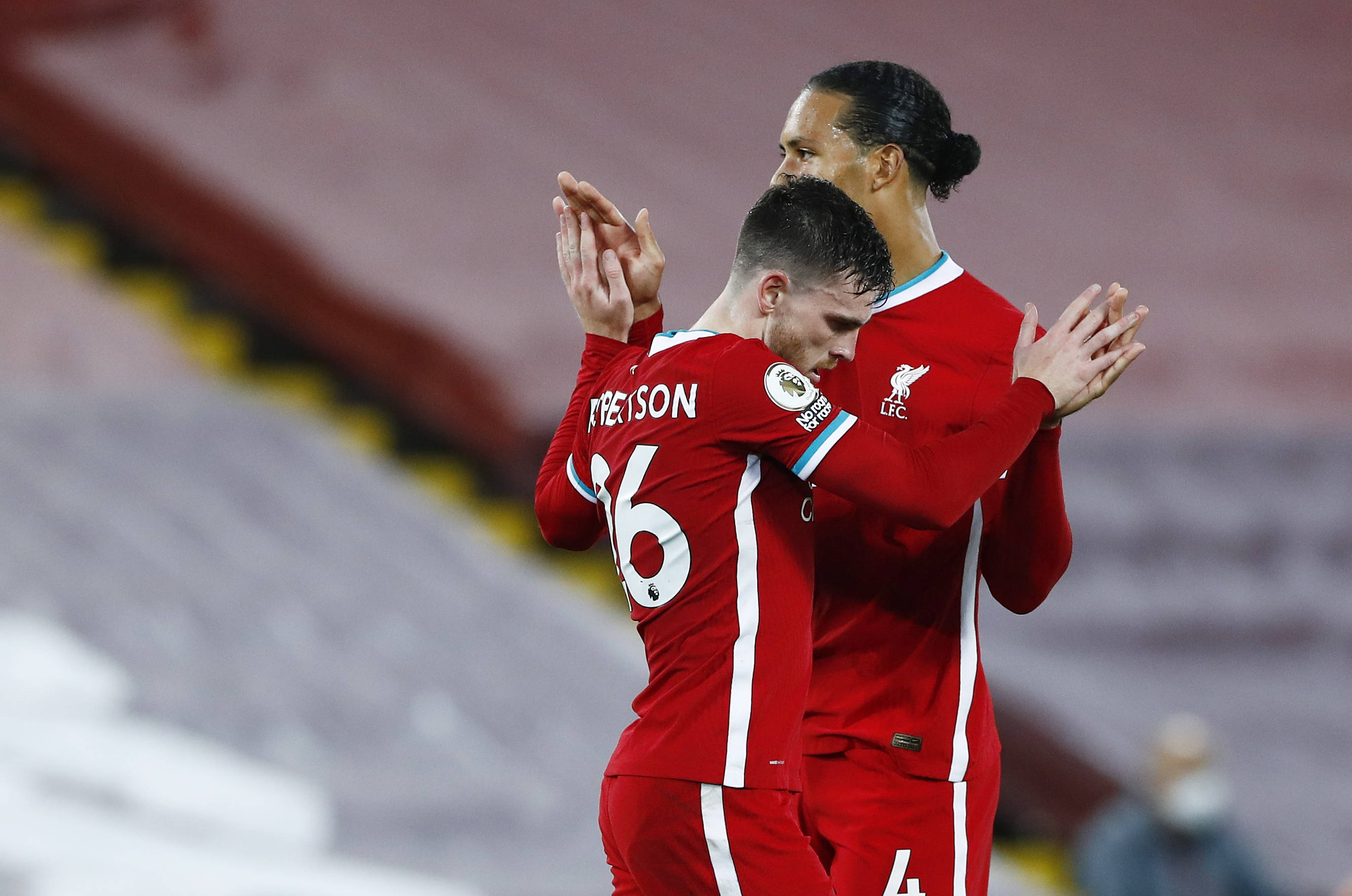 巴萨再次向 巴萨再次向